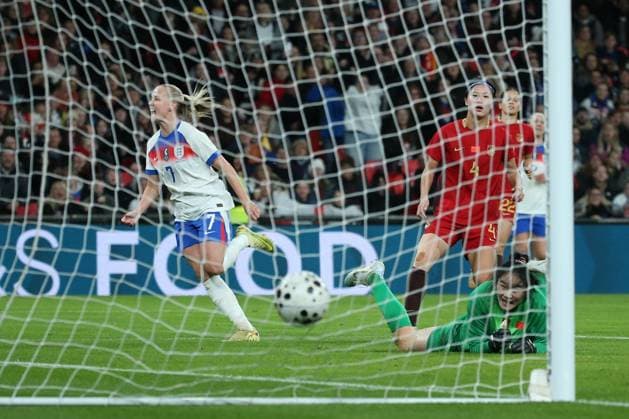 England s Beth Mead celebrates after scoring their first goal England Women v China Women, International Friendly, Länderspiel, Nationalmannschaft Football, Wembley Stadium, London, UK - 29 Nov 2025London Wembley Stadium United Kingdom EDITORIAL USE ONLY No use with unauthorised audio, video, data, fixture lists, club league logos or live services. Online in-match use limited to 120 images, no video emulation. No use in betting, games or single club league player publications.  Copyright: xCatxGoryn Shutterstockx 15941633l