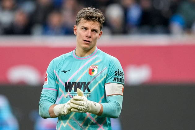 Finn Dahmen Goalkeeper, FCA, 1 , single image, single photo, action, action, looking disappointed, disappointment, frustration, disappointed, pessimistic, 29 11 2025, Sinsheim Germany , Football, Bundesliga, TSG 1899 Hoffenheim FC Augsburg, DFB DFL REGULATIONS PROHIBIT ANY USE OF PHOTOGRAPHS AS IMAGE SEQUENCES AND OR QUASI VIDEO xozx