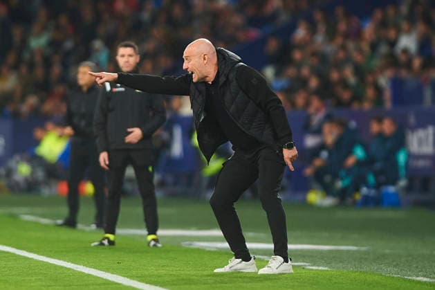 head coach Julian Calero Levante UD during the LaLiga EA Sports match between Levante UD and Athletic Club at Ciudad de Valencia on November 29, 2025 in Valencia, Spain Photo by Maria Jose Segovia DeFodi Images