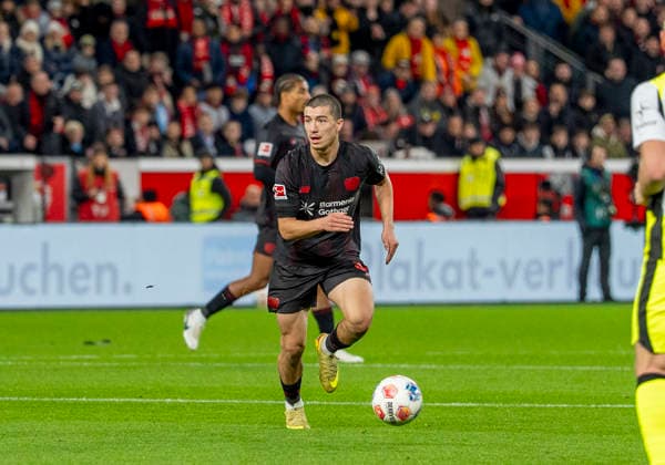 Ibrahim MAZA Bayer 04 Leverkusen, 30 29 11 2025, Bayer Leverkusen Borussia Dortmund, Football, 1 Bundesliga, GER, Leverkusen, BayArena DFL regulations prohibit any use of photographs as image sequences and or quasi video Copyright: HMBxMedia xMarcoxBader