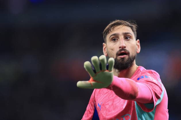 Fußball Premier League Manchester United v Leeds United 29. November 2025 Premier League Manchester City v Leeds United Manchester City Torwart Gianluigi Donnarumma Foto Simon Stacpoole Abseits Manchester UK  Copyright: xSimonxStacpoolexOffside