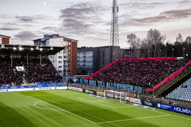 251129 Örgrytes supporters before match two in the qualifier for Allsvenskan between IFK Norrköping and Örgryte on November 29, 2025 in Norrköping  Copyright: KENTAxJÖNSSON BB251129KJ067