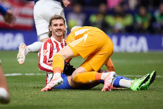 Antoine Griezmann Atletico de Madrid reacts during the LaLiga EA Sports match between AtlÃ tico Madrid v Real Oviedo at Estadio Riyadh Air Metropolitano on November 29, 2025 in Madrid, Spain Photo by Manu Reino DeFodi Images