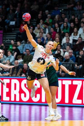REISTAD Henny Ella (25 Norway) takes a shot at goal during the IHF Women s Handball World Championship, WM, Weltmeisterschaft game between Kazakhstan and Norway at the SWT Arena in Trier, Germany Copyright: xMartinxPitschx xSPPx Sportspressphoto_SPR67257