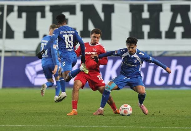 29 11 2025 Soccer Season 2025 2026 2 Soccer Bundesliga 14 Matchday 1 FC Magdeburg FCM 1 FC Nuremberg FCN Club Sportfoto Zink DaMa xdaxmax DFL regulations prohibit any use of photographs as image sequences and or quasi video only for editorial use Lubambo Musonda 19, 1 FC Magdeburg FCM Rafael Lubach 18, 1 FC Nuremberg FCN Laurin Ulrich 8, 1 FC Magdeburg FCM