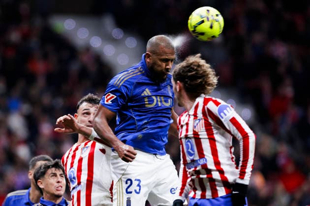 LA LIGA EA Sports - Atletico de Madrid vs Real Oviedo MADRID,SPAIN - 29 November:Salomon Rondon of Real Oviedo in action during the La Liga 2025 26 match between Atletico de Madrid and Real Oviedo at Riyadh Air Metropolitano Stadium. (Photo by Guille Martinez f22photo) Madrid Riyadh Air Metropolitano Stadium Spain Copyright: xGuillermoxMartinezx