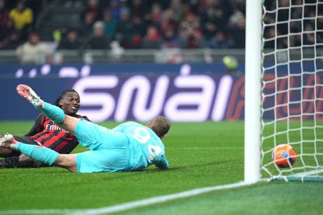 AC Milan™s Rafael Leao .scores goal 1-0 during the Serie A soccer match between Milan and Lazio at the San Siro Stadium in Milan , north Italy - Saturday , November 29 , 2025. - Soccer .  Copyright: xSpada LaPressex