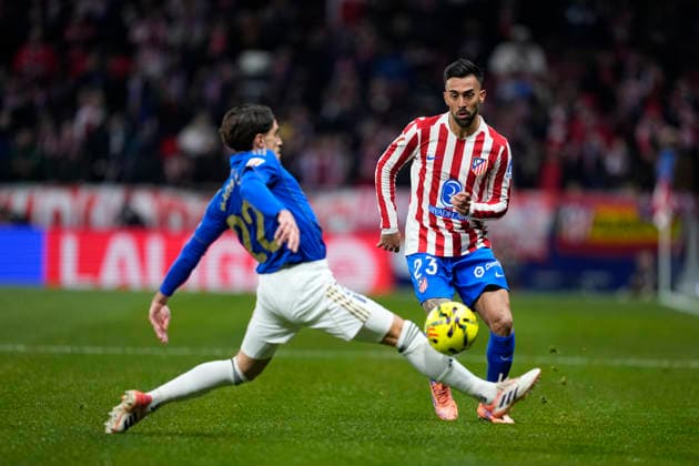 November 29, 2025, Madrid, Madrid, Spain: Nico Gonzalez of Atletico de Madrid and Nacho Vidal of Real Oviedo in action during the Spanish League, LaLiga EA Sports, football match played between Atletico de Madrid and Real Oviedo at Riyadh Air Metropolitano stadium on November 29, 2025, in Madrid, Spain. Madrid Spain - ZUMAa181 20251129_zaa_a181_238 Copyright: xOscarxJ.xBarrosox