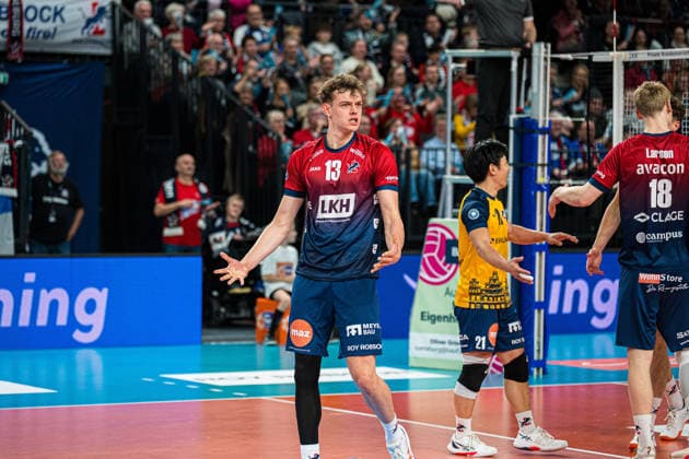 Volleyball I Men I Season 2025 2026 I Bundesliga I Matchday 8 I SVG Lüneburg SV Warnemünde I 29 11 2025 Neo Laumann 13, SVG Lüneburg celebrates after winning a point Copyright: xLobeca Bjorn-OlexKehmx