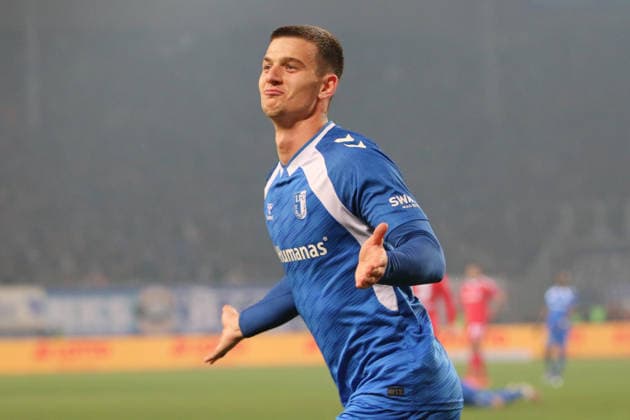 29 11 2025 Soccer Men 2025 2026 2 Bundesliga 14 Matchday 1 FC Magdeburg 1 FC Nürnberg Avnet Arena Magdeburg Goal celebration of Mateusz Zukowski FCM, blue after his goal for 2 0 Magdeburg Saxony Anhalt Germany