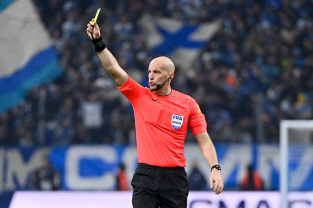 Olympique de Marseille v Toulouse FC - Ligue 1 McDonald s 2025 2026 Eric WATTELLIER (ARBITRE) during the Ligue 1 McDonald s match between Olympique de Marseille and Toulouse FC at Stade Velodrome on November 29, 2025 in Marseille, France. Marseille France  Copyright: xFEPx 776348217