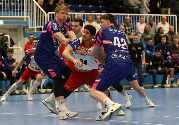 f l Frederik Sondermann TSV Bayer Dormagen 55 , Yonathan Dayan HBW Balingen Weilstetten 34 , Jan Schmidt TSV Bayer Dormagen 42 TSV Bayer Dormagen vs HBW Balingen Weilstetten, Matchday 13, Handball, 2 HBL, Season 2025 2026, 29 11 2025 TSV Bayer Dormagen vs HBW Balingen Weilstetten, Matchday 13, Handball, 2 HBL, Season 2025 2026, 29 11 2025 Dormagen Copyright: xEibner-Pressefoto ThomasxStoeckex EP_TSR