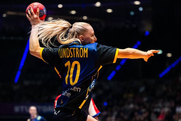 251129 Mathilda Lundström of Sweden during the 2025 IHF Women™s World Championship handball match between Cuba and Sweden on November 29, 2025 in Stuttgart Photo Emma Wallskog BILDBYRAN COP 320 EW0595 handball handball handball bbeng vm handball vm handbolls vm ihf handball world championship world handball championship 2025 world championship 2025 cuba sverige sweden dam  Copyright: EMMAxWALLSKOG BB251129EW103