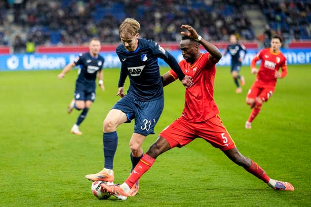 v li Max Moerstedt Hoffenheim, 33 , Chrislain Matsima FCA, 5 , duel, duel, tackle, tackling, dynamics, action, action, 29 11 2025, Sinsheim Germany , Football, Bundesliga, TSG 1899 Hoffenheim FC Augsburg, DFB DFL REGULATIONS PROHIBIT ANY USE OF PHOTOGRAPHS AS IMAGE SEQUENCES AND OR QUASI VIDEO xozx