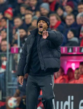 Head coach Vincent Kompany of Bayern München in the match FC BAYERN MÜNCHEN - FC ST. PAULI 3-1 on November 29, 2025 at Allianz Arena München, Germany. Season 2026 2026, 1.Bundesliga, FCB, matchday 12,