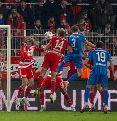 Soccer, Men, Season 2025 2026, 1 Bundesliga 12 Matchday , 1 FC Union Berlin 1 FC Heidenheim, f l Alex Kral 1 FC Union Berlin , Leopold Querfeld 1 FC Union Berlin , Jan Schöppner 3 1 FC Heidenheim scores the goal to 1 2, Jonas Föhrenbach 1 FC Heidenheim , 29 11 2025, Copyright: xMatthiasxKochx