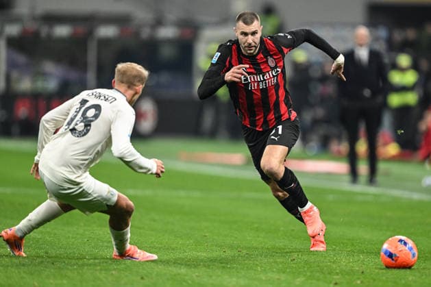 AC Milan v SS Lazio - Serie A Strahinja Pavlovic of AC Milan is in action during the Italian Serie A football match between AC Milan and SS Lazio at Giuseppe Meazza San Siro Stadium in Milan, Italy, on November 29, 2025 Milano Italy  Copyright: xTizianoxBallabiox originalFilename:ballabio-acmilana251129_npOVN.jpg