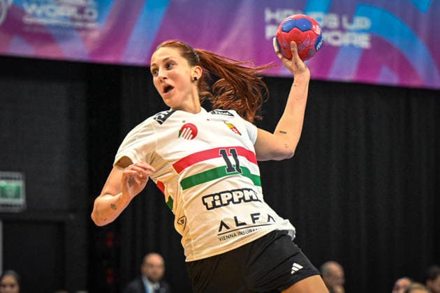 Netherlands, Handball, Womens World Championship 2025, Iran vs Hungary, 29 11 2025, Maaspoort Sports Events, s Hertogenbosch, Netherlands, Anna Albek Hungary, 11 on goal throw Copyright: xMarkusxVerwimpx