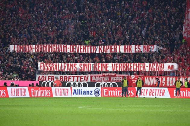 Protest,banner,banner,banner in Bayern fan block Schickeria,fans,football fans,fan protest football 1 Bundesliga season 2025 2026, 12 matchday, matchday12 FC Bayern Muenchen FC St Pauli 3 1 on 29 11 2025 , A L L I A N Z A R E N A