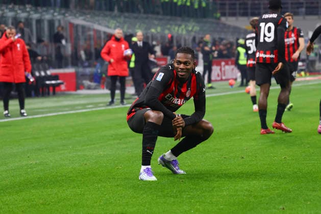 AC Milan v SS Lazio - Serie A Rafael Leao celebrates the goal during the Serie A match between AC Milan and SS Lazio at Giuseppe Meazza stadium in Milano, Italy, on November 29, 2025. Milano Milano Italy  Copyright: xMairoxCinquettix originalFilename:cinquetti-acmilanv251129_npmku.jpg