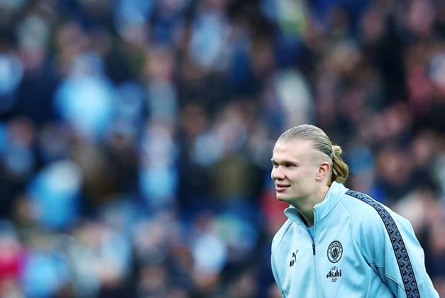 Erling Haaland of Manchester City Manchester City v Leeds United, Premier League, Football, Etihad Stadium, Manchester, UK - 29 Nov 2025Manchester Etihad Stadium United Kingdom EDITORIAL USE ONLY No use with unauthorised audio, video, data, fixture lists, club league logos or live services. Online in-match use limited to 120 images, no video emulation. No use in betting, games or single club league player publications. Copyright: xMattxWest Shutterstockx 15941574av