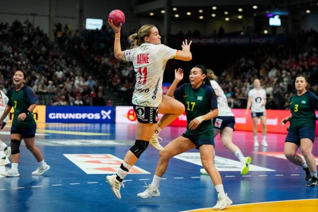 Women s Handball World Championship 2025 Kazakhstan Norway Trier, Germany 20251129 Norway s Malin Aune during the group stage match in the Women s Handball World Championship between Kazakhstan and Norway in the SWT Arena Photo Beate Oma Dahle NTB Trier Germany EDITORIAL USE ONLY RESTRICTED USE FOR BETTING COMPANIES  Copyright: xBeatexOmaxDahlex xNTBx