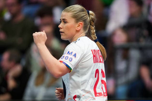 Women s Handball World Championship 2025 Kazakhstan Norway Trier, Germany 20251129 Norway s Emilie Margrethe Hovden during the group stage match in the Women s Handball World Championship between Kazakhstan and Norway in the SWT Arena Photo Beate Oma Dahle NTB Trier Germany EDITORIAL USE ONLY RESTRICTED USE FOR BETTING COMPANIES  Copyright: xBeatexOmaxDahlex xNTBx