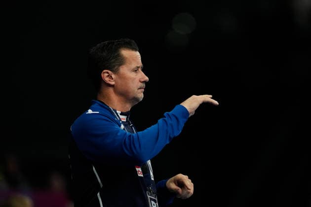 Women s Handball World Championship 2025 Kazakhstan Norway Trier, Germany 20251129 Norway s coach Ole Gustav Gjekstad during the group stage match in the Women s Handball World Championship between Kazakhstan and Norway in the SWT Arena Photo Beate Oma Dahle NTB Trier Germany EDITORIAL USE ONLY RESTRICTED USE FOR BETTING COMPANIES  Copyright: xBeatexOmaxDahlex xNTBx