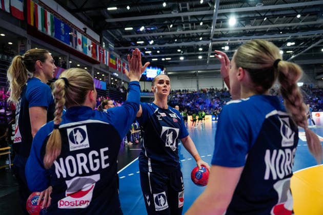Women s Handball World Championship 2025 Kazakhstan Norway Trier, Germany 20251129 Norway s Live Rushfeldt Deila before the group stage match in the Women s Handball World Championship between Kazakhstan and Norway in the SWT Arena Photo Beate Oma Dahle NTB Trier Germany EDITORIAL USE ONLY RESTRICTED USE FOR BETTING COMPANIES  Copyright: xBeatexOmaxDahlex xNTBx