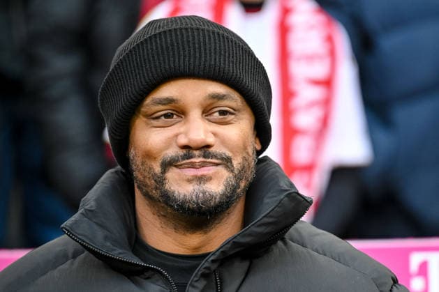 Trainer Vincent Kompany Bayern München Looks on during the Bundesliga match between FC Bayern München and FC St Pauli, Allianz Arena on November 29, 2025 in Munich, Germany Photo by Harry Langer DeFodi Images Trainer Vincent Kompany Bayern München Looks on during the Bundesliga match between FC Bayern München and FC St Pauli at Allianz Arena on November 29, 2025 in München, Germany Photo by Harry Langer DeFodi Images DFL regulations prohibit any use of photographs as image sequences and or quasi video Photo by Harry Langer DeFodi Images DFL regulations prohibit any use of photographs as image sequences and or quasi video