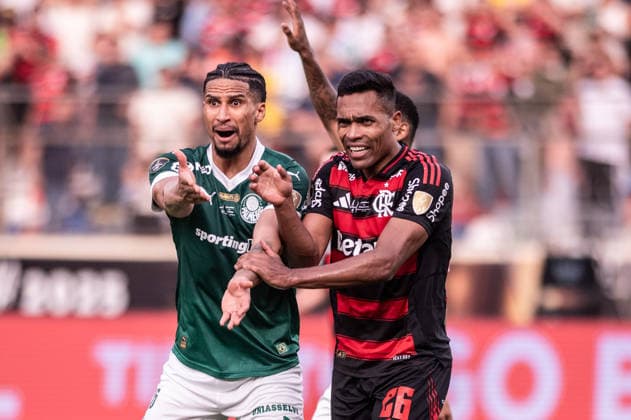 Palmeiras v Flamengo: Final Copa CONMEBOL Libertadores 2025 LIMA,PERU - NOVEMBER 29: Murilo of Palmeiras reacts during the Final Copa CONMEBOL Libertadores 2025 match between Palmeiras and Flamengo at Monumental U Stadium on November 29, 2025, in Lima,Peru. (Photo by Guilherme Veiga PxImages) Sao Paulo Monumental U Stadium Lima Peru Copyright: xGuilhermexVeigax