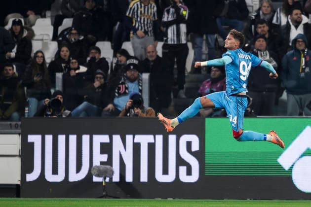Juventus FC v Cagliari Calcio - Serie A Sebastiano Esposito of Cagliari Calcio celebrates after scoring a goal during the Serie A football match between Juventus FC and Cagliari Calcio. Turin Italy Copyright: xNicolòxCampox
