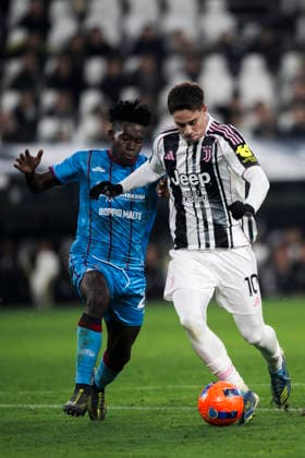 Juventus FC v Cagliari Calcio - Serie A Kenan Yildiz of Juventus FC scores a goal during the Serie A football match between Juventus FC and Cagliari Calcio. Turin Italy Copyright: xNicolòxCampox