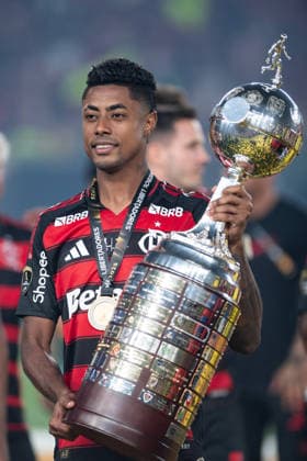 LIMA, PERU - NOVEMBER 29: Bruno Henrique of Flamengo celebrates after winning the Copa CONMEBOL Libertadores Final between Palmeiras and Flamengo at Monumental U Stadium, Lima, Peru.(Riquelve Nata Sports Press Photo) Copyright: xRiquelvexNata SPPx Sportspressphoto_SPR67556