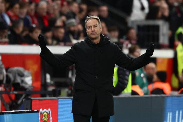 Leverkusen, BayArena, 29 11 25, GER, Men, 1 Bundesliga, Season 2025 2026, Bayer 04 Leverkusen Borussia Dortmund, Kasper Hjulmand Head Coach Bayer 04 Leverkusen gesticulates, DFB DFL REGULATES PROHIBIT ANY USE OF PHOTOGRAPHS AS IMAGE SEQUENCES AND OR QUASI VIDEO Copyright: JoachimxBywaletz xJB-Sportfoto