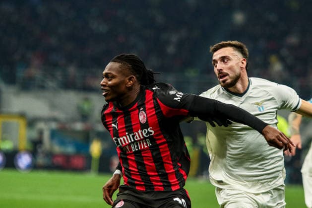 CALCIO - Serie A - AC Milan vs SS Lazio Rafael Leao of AC Milan and Mario Gila of SS LAZIO during AC Milan vs SS Lazio, Italian soccer Serie A match in Milan, Italy, November 29 2025 Milan Italy  Copyright: xIPAxSport ABACAx