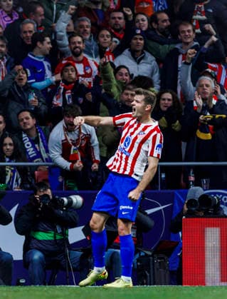 Atletico de Madrid vs Real Oviedo - LaLiga EA Sports - 29 11 2025 Alexander Sorloth of Atletico de Madrid celebrates his goal during the LaLiga EA Sports match between Atletico de Madrid and Real Oviedo at Estadio Riyadh Air Metropolitano on November 29, 2025 in Madrid, Spain. Madrid Spain Copyright: xPabloxGarcia PGSxPhotoxAgencyx
