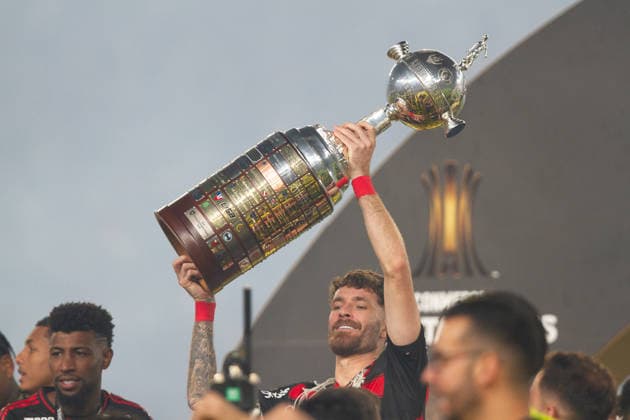 LIMA (PE), 11 28 2025 - LIBERTADORES FLAMENGO x PALMEIRAS - Leo Pereira during the match between Palmeiras and Flamengo, valid for the Final of the Copa Libertadores de America, held at Estadio Monumental U, on the afternoon of Saturday, the 29th. (Photo: Crizam Franca Photo Premium SPP) 30930 (Crizam FranoÂßa, Crizam Franca SPP) Copyright: xCrizamxFranoÂßa,xCrizamxFrancax xSPPx spp-en-CrFrCrFr-crizam_franca_photo_premium_326726