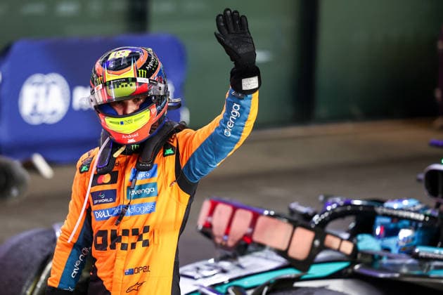 (251130) -- DOHA, Nov. 30, 2025 -- McLaren s Australian Driver Oscar Piastri waves his hand after winning the Sprint race of the Formula One Qatar Grand Prix at the Lusail International Circuit in Doha, Qatar, on Nov. 29, 2025. (Photo by Xinhua) (SP)QATAR-DOHA-F1-GRAND PRIX-SPRINT LixChao 