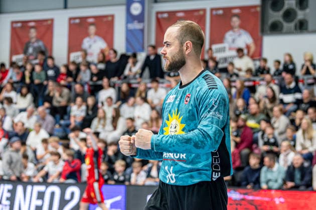 2 Handball Bundesliga TV Hüttenberg TuS N Lübbecke, 29 11 25 Fredrik Genz TuS N Lübbecke, 16 2 Handball Bundesliga TV Hüttenberg TuS N Lübbecke Hüttenberg, 29 11 25 Copyright: xBEAUTIFULxSPORTS Roeczeyx