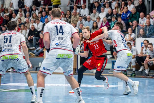 2 Handball Bundesliga TV Hüttenberg TuS N Lübbecke, 29 11 25 Niko Blaauw TuS N Lübbecke, 23 , David Kuntscher TV Hüttenberg, 97 , Moritz Zörb TV Hüttenberg, 14 , Hendrik Schreiber TV Hüttenberg, 51 2 Handball Bundesliga TV Hüttenberg TuS N Lübbecke Hüttenberg, 29 11 25 Copyright: xBEAUTIFULxSPORTS Roeczeyx