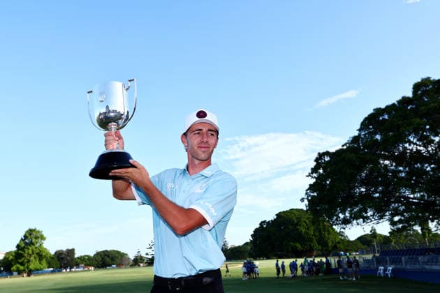 GOLF AUSTRALIAN PGA, Golf Herren Spain s David Puig celebrates with the trophy during the Final Round of the Australian PGA Championship at Royal Queensland Golf Club in Brisbane, Sunday, November 30, 2025. ( NO ARCHIVING, EDITORIAL USE ONLY BRISBANE QUEENSLAND AUSTRALIA  Copyright: xx 20251130145861395187