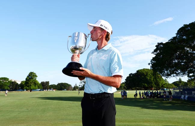 GOLF AUSTRALIAN PGA, Golf Herren Spain s David Puig celebrates with the trophy during the Final Round of the Australian PGA Championship at Royal Queensland Golf Club in Brisbane, Sunday, November 30, 2025. ( NO ARCHIVING, EDITORIAL USE ONLY BRISBANE QUEENSLAND AUSTRALIA  Copyright: xx 20251130152937581072