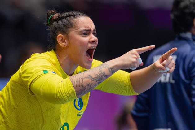 Brazil Czech Republic, IHF Womens Handball World Championship Milena Maria De Souza Menezes Brazil, 19 preliminary round match of the Womens Handball World Championship between Brazil and Czech Republic on November 29, 2025 at the Porsche Arena in Stuttgart , Stuttgart Baden Württemberg Germany Porsche Arena