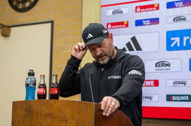 Soccer, Men, Season 2025 2026, 1 Bundesliga 12 Matchday , 1 FC Union Berlin 1 FC Heidenheim 1 2 , Coach Steffen Baumgart 1 FC Union Berlin , 29 11 2025, Copyright: xMatthiasxKochx