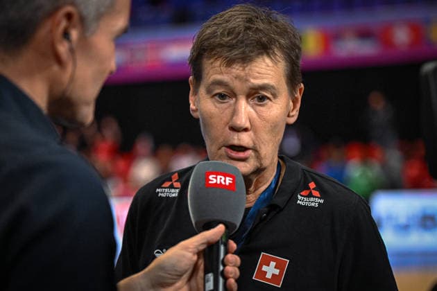 Netherlands, Handball, Womens World Championship 2025, Switzerland vs Senegal, 29 11 2025, Maaspoort Sports Events, s Hertogenbosch, Netherlands, Vroni Keller Switzerland, assistant coach in an interview with SRF Copyright: xMarkusxVerwimpx