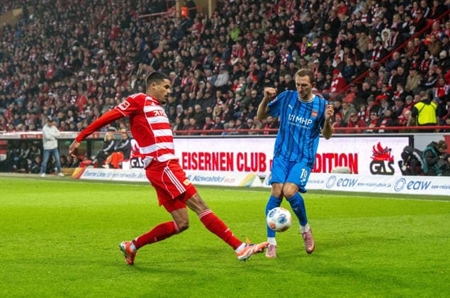 Soccer, Men, Season 2025 2026, 1 Bundesliga 12 Matchday , 1 FC Union Berlin 1 FC Heidenheim 1 2 , v l Danilho Doekhi 1 FC Union , Jonas Föhrenbach 1 FC Heidenheim , 29 11 2025, Copyright: xMatthiasxKochx