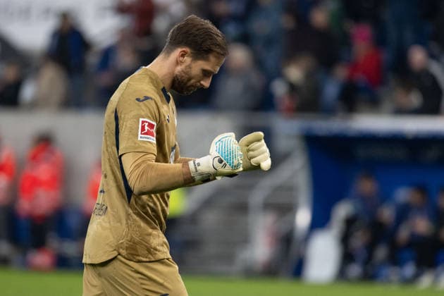 Oliver Baumann TSG 1899 Hoffenheim, 01 GER, TSG 1899 Hoffenheim vs FC Augsburg, Football, Men, 1 Bundesliga, Matchday 12, Season 2025 2026, 29 11 2025, DFL DFB REGULATES PROHIBIT ANY USE OF PHOTOGRAPHS AS IMAGE SEQUENCES AND OR QUASI VIDEO, GER, TSG 1899 Hoffenheim vs FC Augsburg, Football, Men, 1 Bundesliga, Matchday 12, Season 2025 2026, 29 11 2025 Sinsheim Copyright: xEibner-Pressefoto WolfgangxFrankx EP_WFK