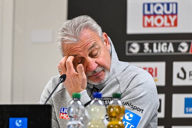 GER, 3 Liga, SSV Ulm 1846 vs TSV 1860 Munich 29 11 2025, Donaustadion, Ulm, GER, 3 Liga, SSV Ulm 1846 vs TSV 1860 Munich, in the picture Pavel Dotchev SSV Ulm , press conference after the match nordphotoxGmbHx xHafner nph00200