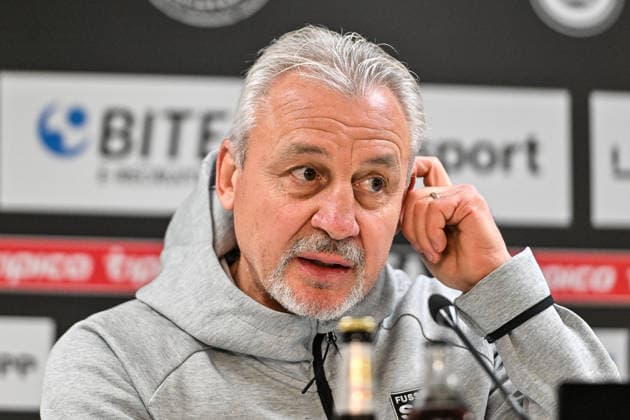 GER, 3 Liga, SSV Ulm 1846 vs TSV 1860 Munich 29 11 2025, Donaustadion, Ulm, GER, 3 Liga, SSV Ulm 1846 vs TSV 1860 Munich, in the picture Pavel Dotchev SSV Ulm , press conference after the match nordphotoxGmbHx xHafner nph00200